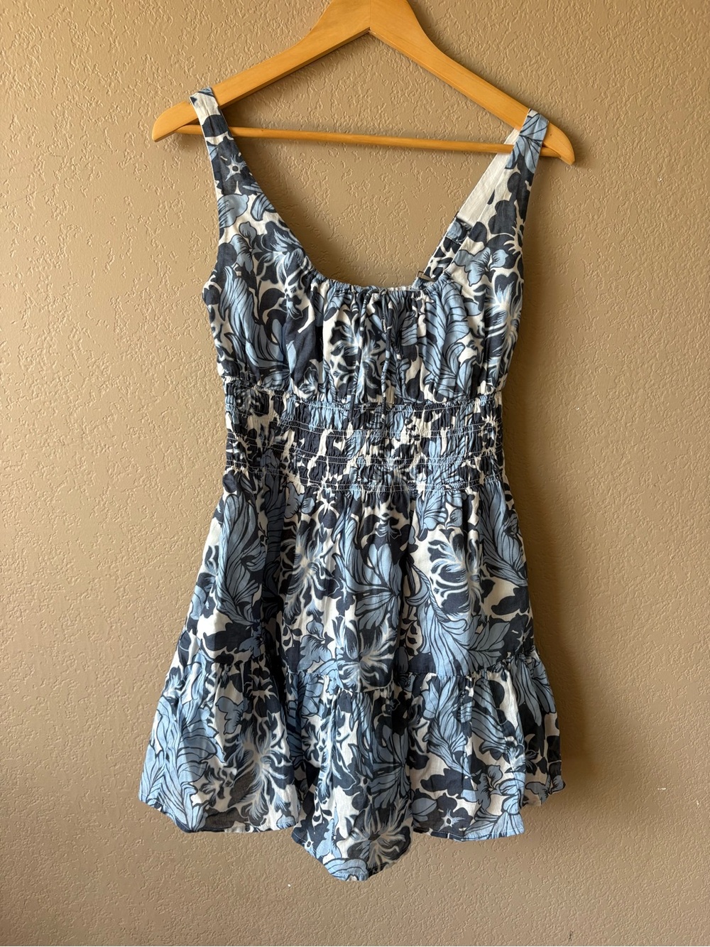 Abercrombie & Fitch MP Blue White Floral Sun Dress Adj Straps Tiered NWT